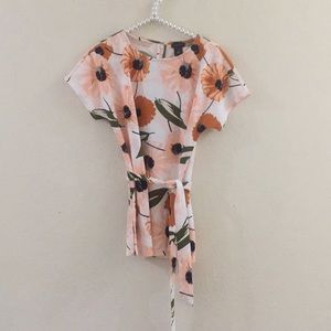 ANN TAYLOR FACTORY TOP🌺